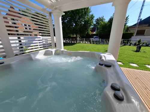 Pezsgőfürdő, Oreg Malom Apartmanhaz in Bogács