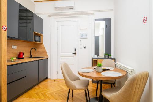 Titova Design Apartments - image 3
