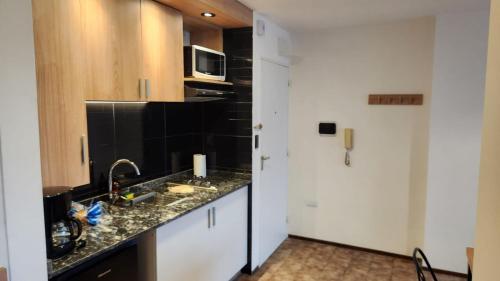 One-Bedroom Apartment image 1