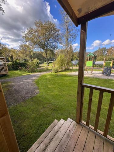 Dārzs, 4p Lodge centrally located in National Park, Swimming pool 63 in Vaterene