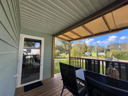 Skats, 4p Lodge centrally located in National Park, Swimming pool 63 in Vaterene