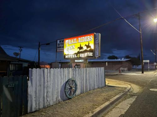 Trail Riders Inn -Bunkhouse in ทูมสโตน (AZ)