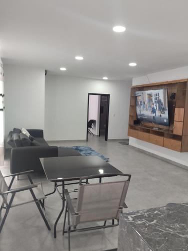 Koplietošanas atpūtas telpa ar TV, Casa sola in San Pedro Apatlaco