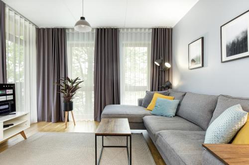 By the Old Town, new & modern, 2 BR, easy access by car, parking close by, Tallinn