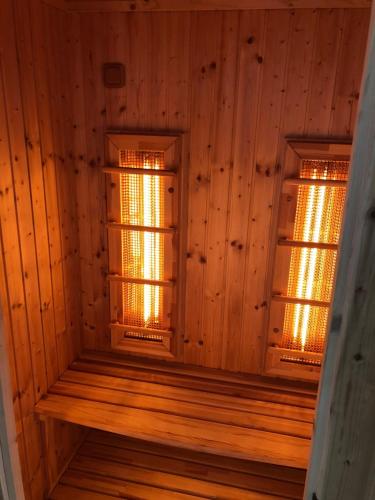 Sauna, Mini Zoo Rezidencia in Ujudvar