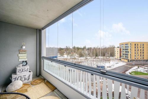 Family apartment next to Finnoo metro easy access to Helsinki in 埃斯波