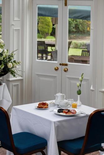 Burn Hall Hotel Sure Hotel Collection by Best Western - image 6