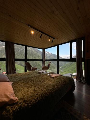 Accommodation in Jut'a