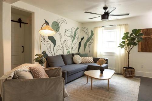 Its Back Historic Flat in Downtown Boise