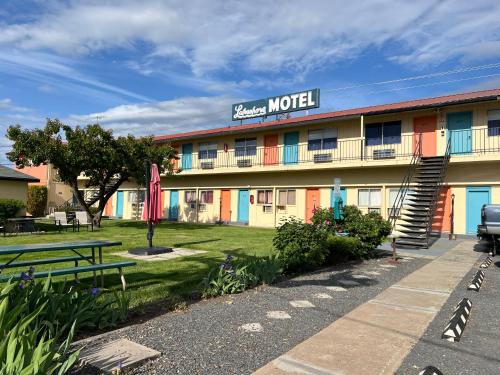 Lakeshore Inn Waterfront in Moses Lake (Washington)