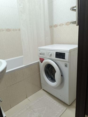 3-кімнатна квартира в центрі, Čornomors'k (foto 7)