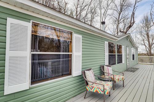 Smokey Mountain Hideaway by Venture Smoky Mountains in Pleasant Hill