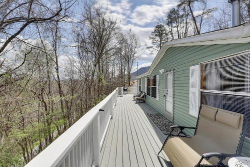 Smokey Mountain Hideaway by Venture Smoky Mountains in Pleasant Hill