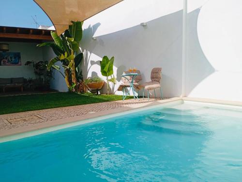 Santa Cruz - B&B 1
