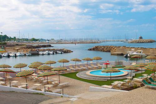 Mercure Civitavecchia Sunbay Park Hotel - image 5