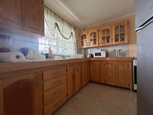 Facilities, HillTop Manor in Grenville