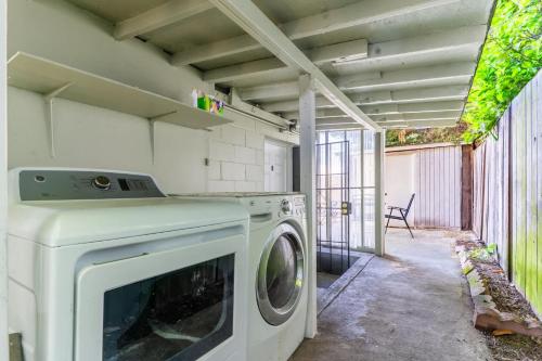 Entire Apt in South Seattle Workspace and Yard, Seattle (fotografie 8)