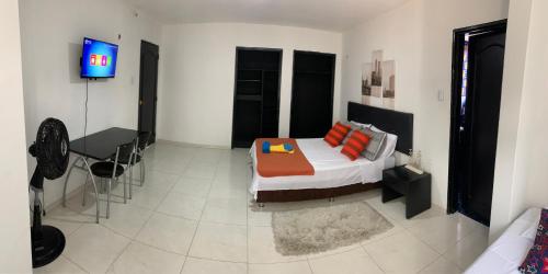 Double Room with Private Bathroom image 4