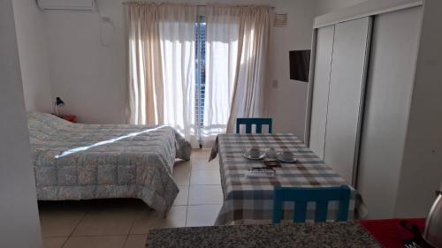 One-Bedroom Apartment image 2