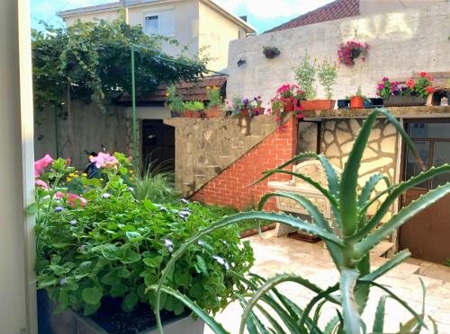 Vistas, Amrita Guesthouse in Mostar City Center