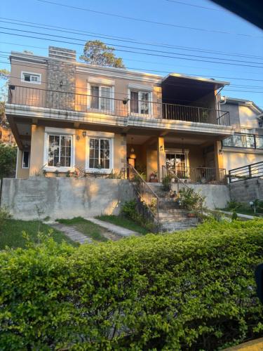 Casa Luna in Valle de Angeles