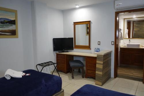 Double Room image 2