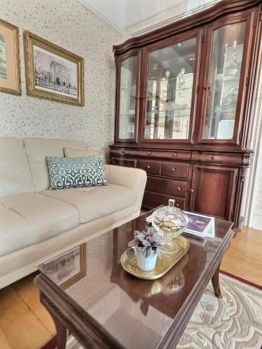 Historic Sion Bass Guest House – Fort Wayne, IN