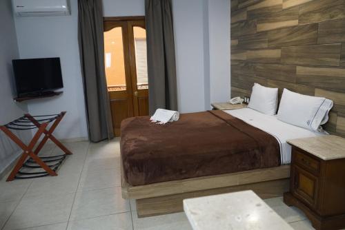Standard Room image 10