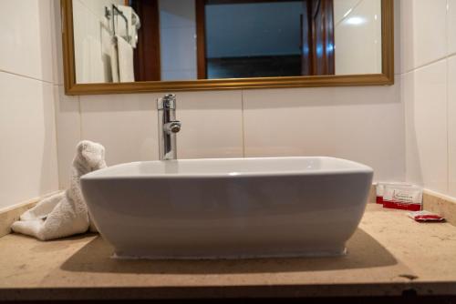 Standard Room image 5