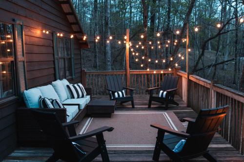 White Tail Nook