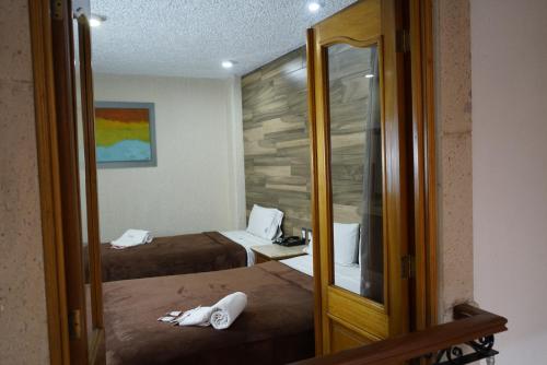 Triple Room image 1