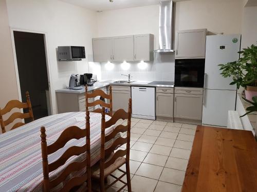 Appartement Lorcy 3 pièces 5 personnes - FR-1-590-194 - image 13