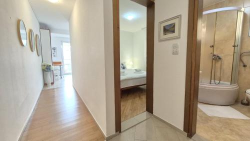 One-Bedroom Apartment with Terrace image 10