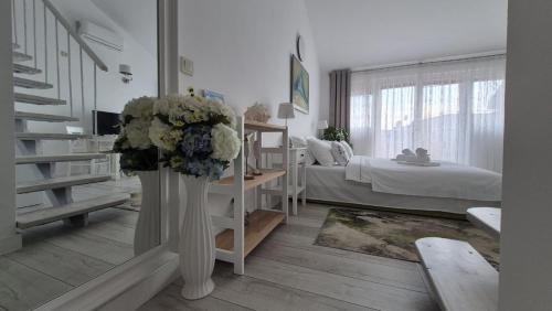 Egon Apartments - image 3