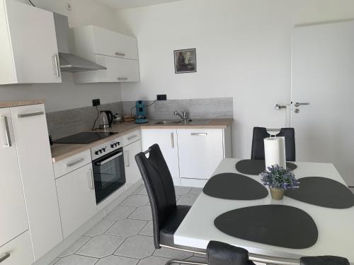 Kitchen, Gemutliche Ferienwohnung Casa Berg fur 1 bis 4 Personen in Spiesen Elversberg