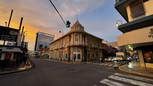 San Jose Downtown Suites  in San José
