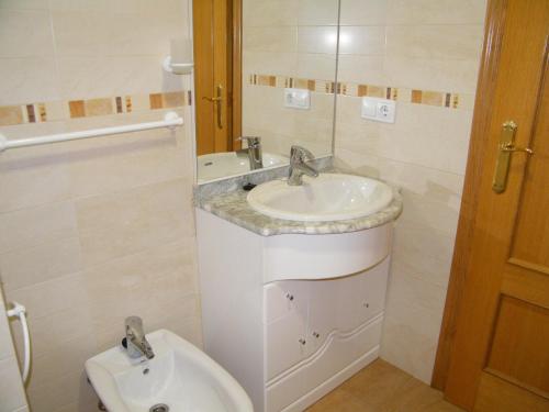 Apartamento con parking - 2 habitaciones - ES-314-34 - image 3