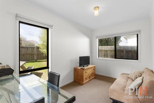 Holiday Home image 6