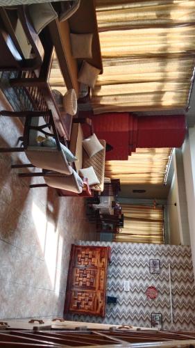 Quaint stays - By the river beas in พราน