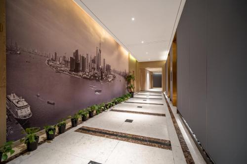 Exterior view, Weiting Hotel Shanghai The Bund Nanpu Bridge Subway Station Branch near South Bund Soft Spinning Material Market