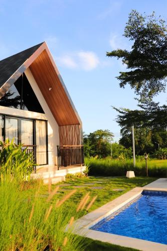 Villa with Garden View image 2