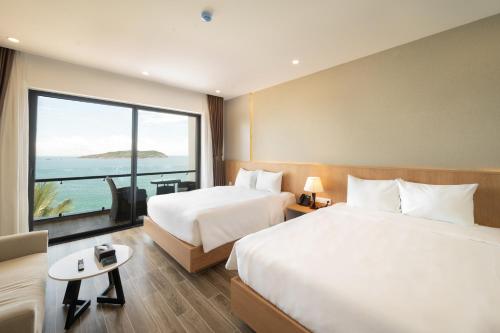 Deluxe Twin Room with Sea View room in QUY NHON SEA RESORT