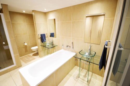 402 Ocean View, Strand (photo 3)