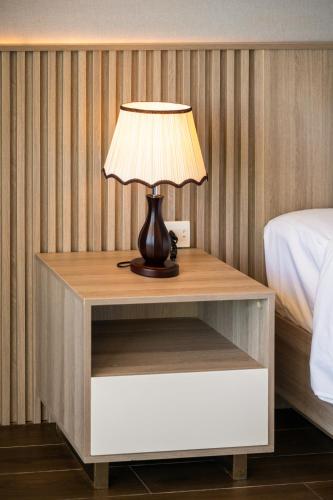 Deluxe Double Room with Sea View image 5