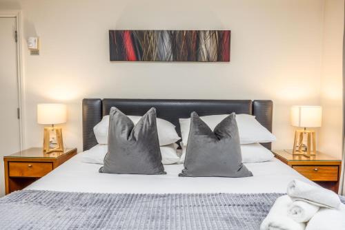 Highrise studio apartment w/ AC, Pool & Gym in Auckland CBD, Окленд (фото 4)
