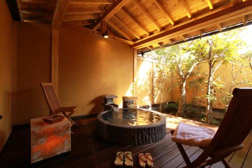 Japanese-Style Room with Open Air Bath - Annex 