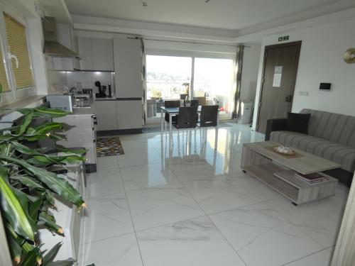 Terrace View-Stylish 2Bedroom Penthouse Ac-Wifi, Msida (fotografie 10)