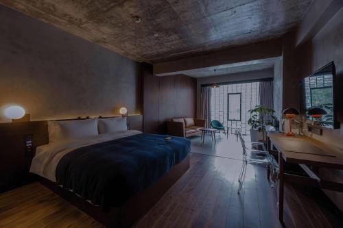 room detail thumbnail 0