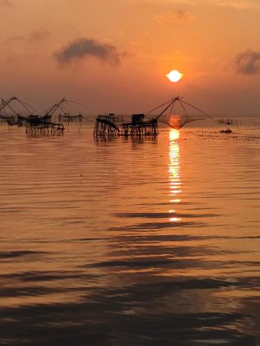 Balcony/terrace, Baan​ Tonlamphu​ Pakpra in Khuan Khanun