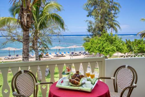 Le Nautile Beachfont Le Nautile Beachfront is a popular choice amongst travelers in Reunion, whether exploring or just passing through. The hotel offers a wide range of amenities and perks to ensure you have a great time.